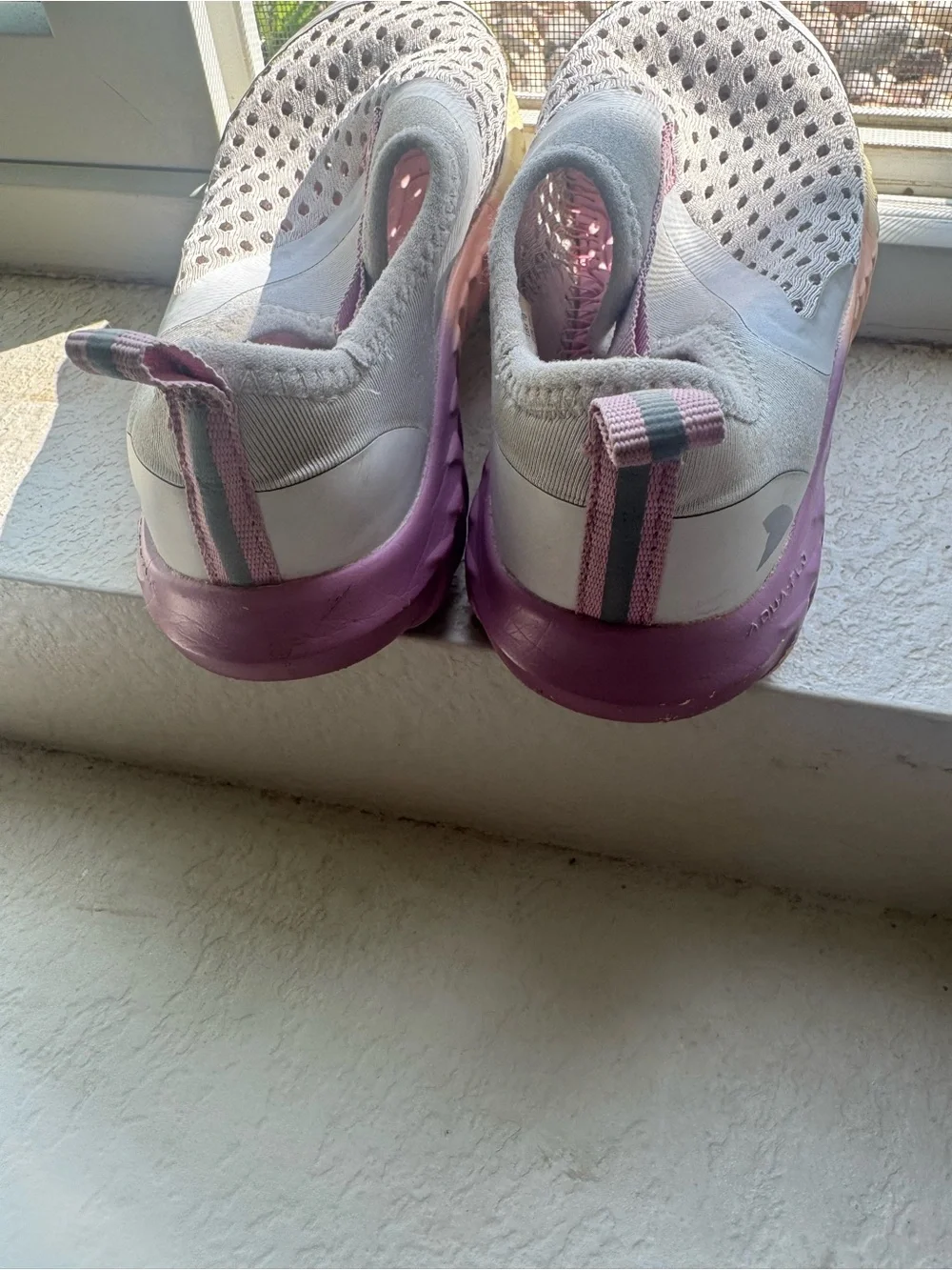 Rugged Shark Kids  Slip-On Mesh Shoed in Light Gray and Pink